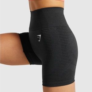 TRADE SIZE SMALL FOR M PLZ BRAND NEW GYMSHARK SEAMLESS 2.0 SHORTS